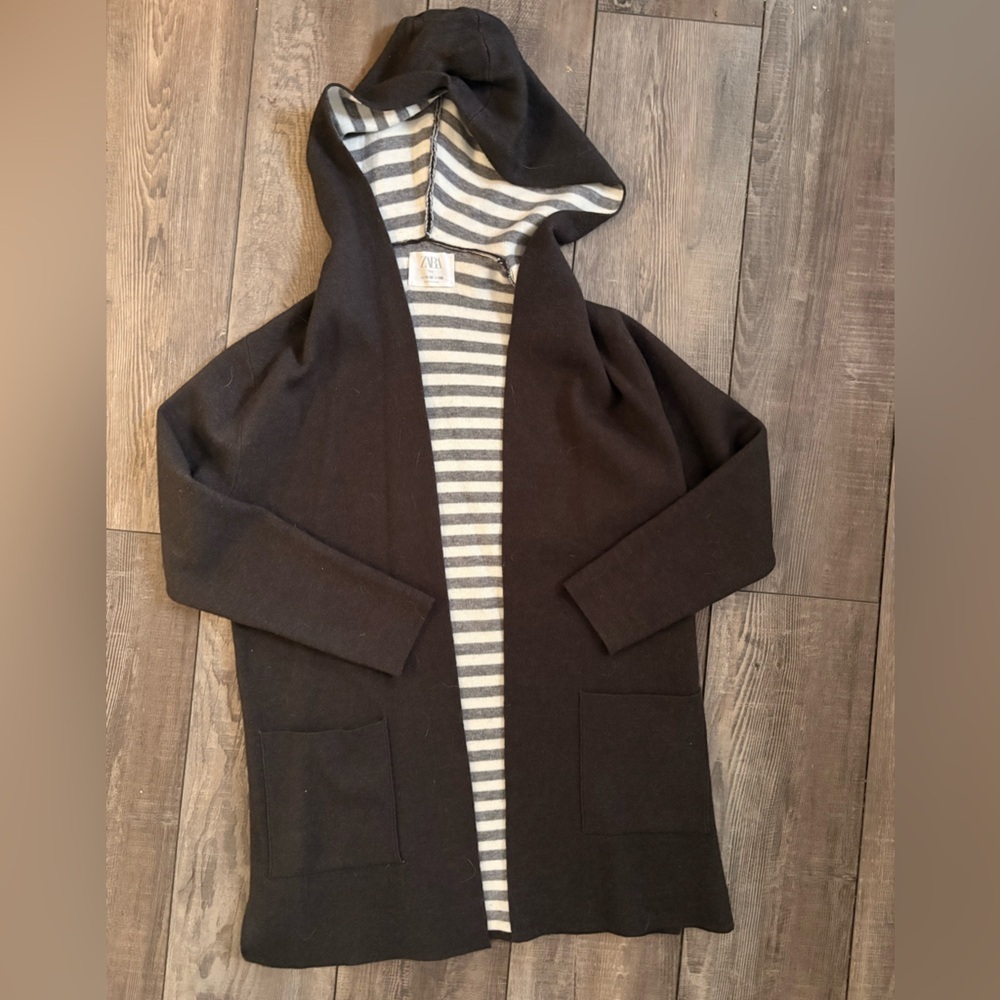 Zara - Youth Size 12- Hooded Sweater Cardigan with Gray and White Striped Lining